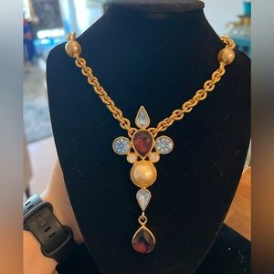 Vintage Sandi Miller Burrows Gold Tone Jeweled Pendant Necklace